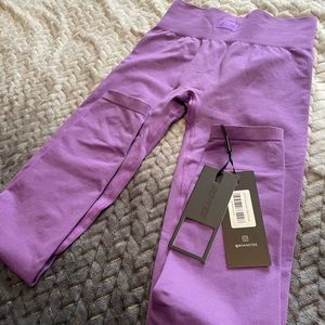 Bo And Tee Woman’s Medium Purple Leggings